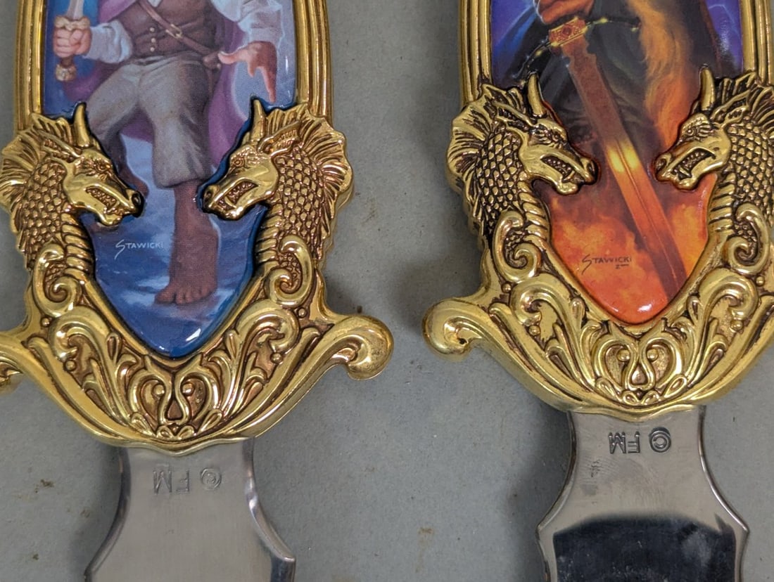 Franklin Mint Frodo and Gandalf Collector Knives Set - 3