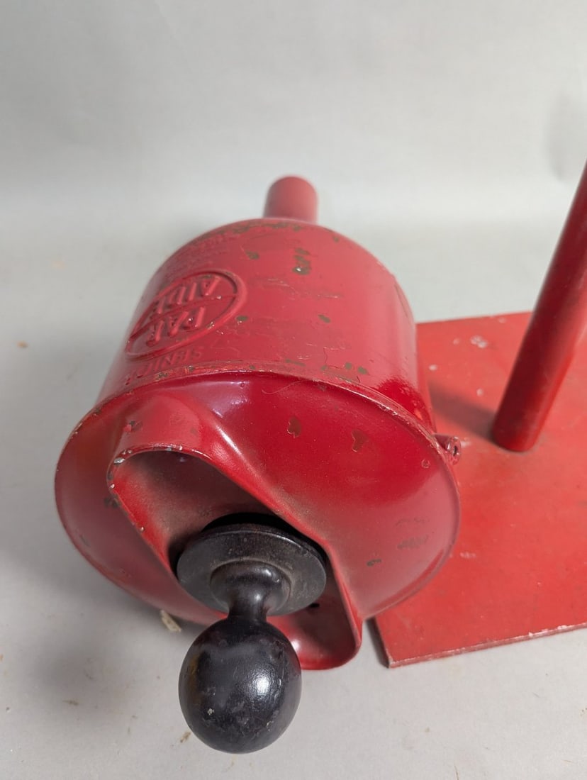 Vintage Par Aide Golf Ball Washer Iconic Collectible Golf Accessory - 4