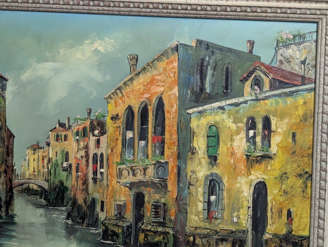 Signed Venetian Canal Scene Oil Painting by Valdi - 4
