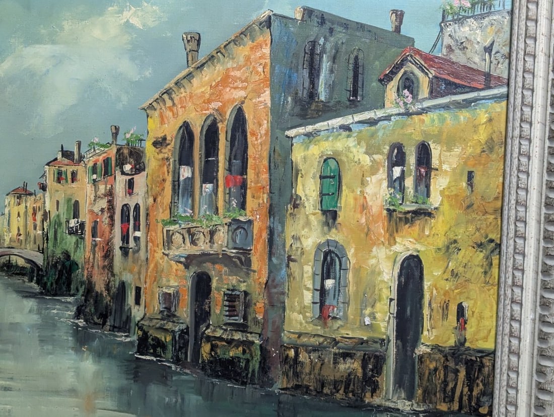 Signed Venetian Canal Scene Oil Painting by Valdi - 7