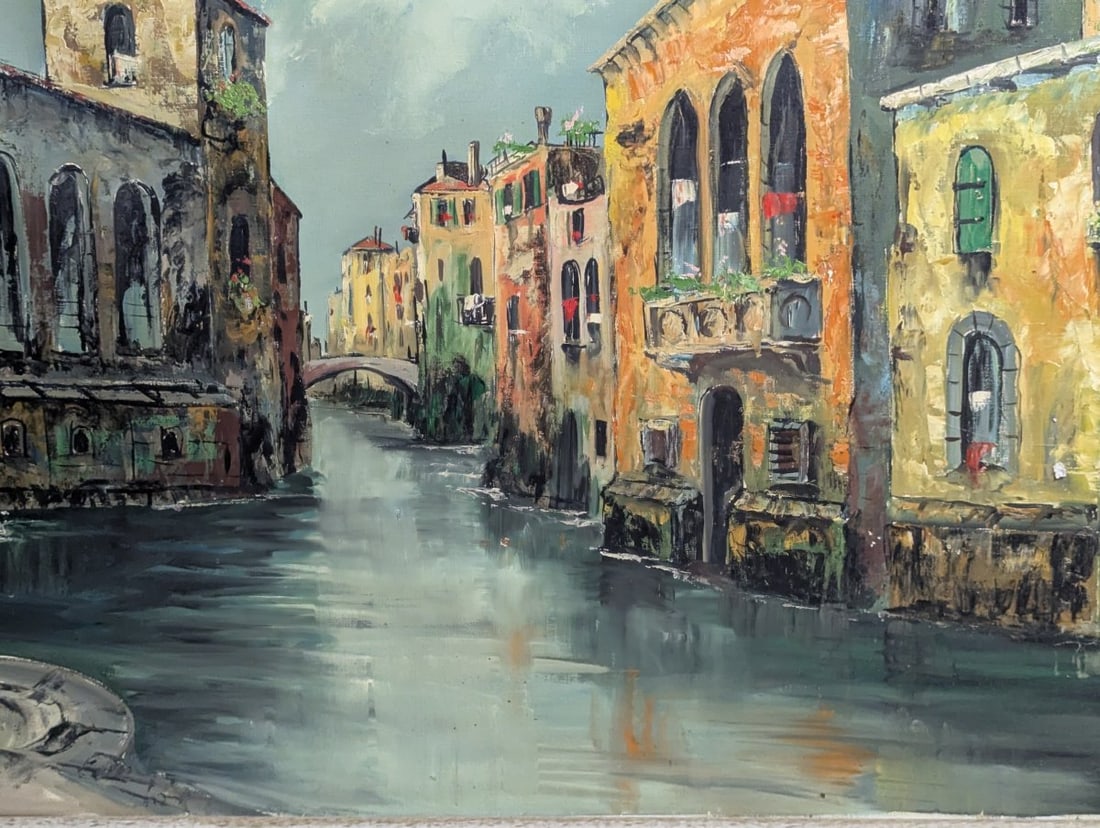 Signed Venetian Canal Scene Oil Painting by Valdi - 9