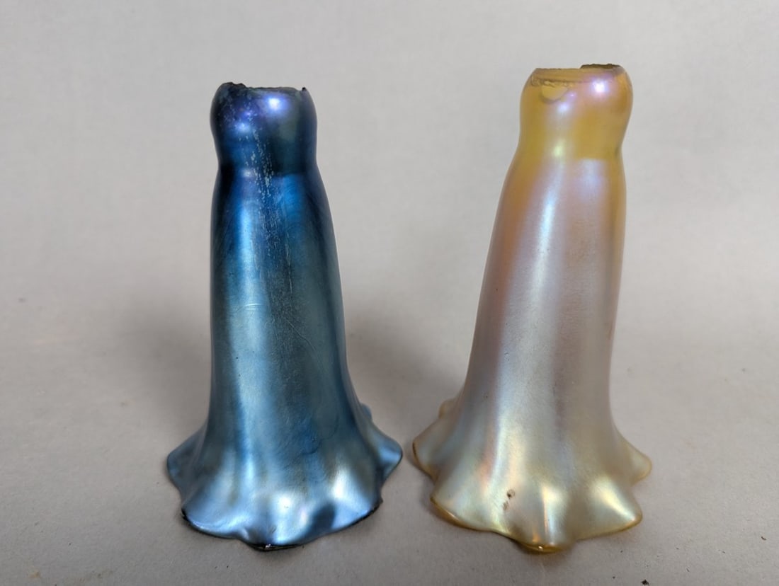 Stunning Tiffany Studios Favrile Glass Lamp Shades Set with Signature - 3