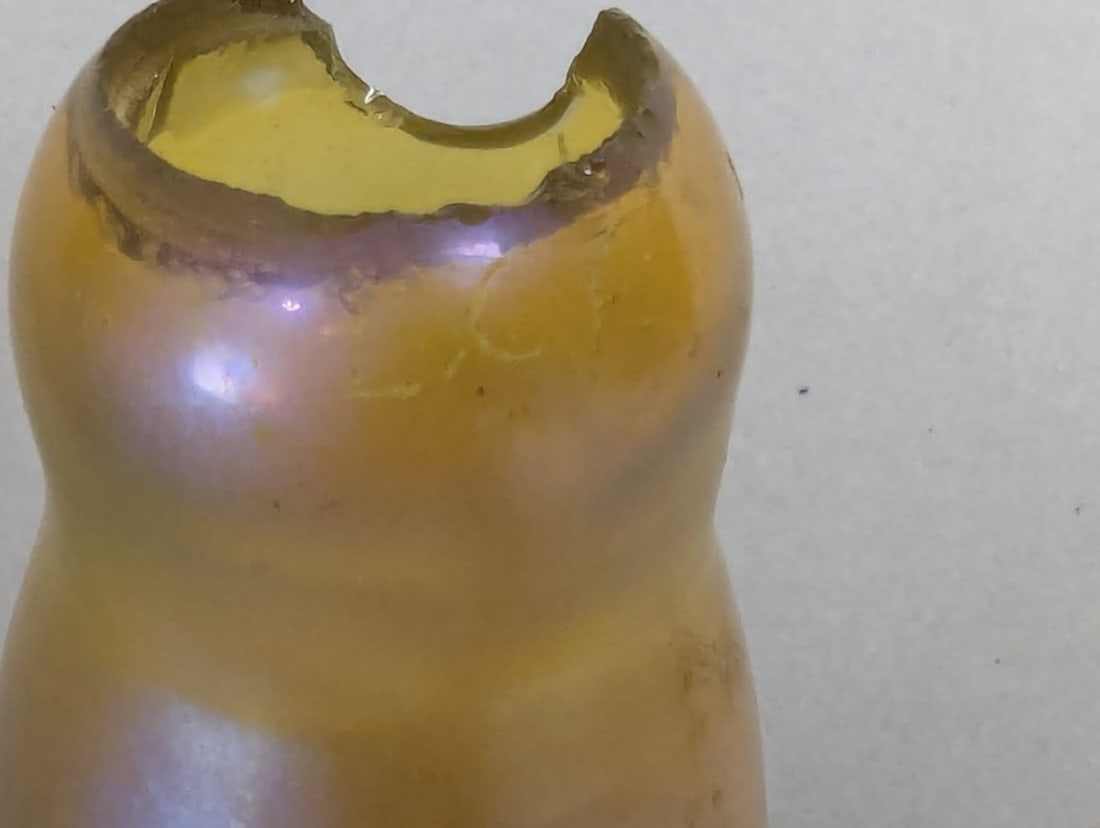 Stunning Tiffany Studios Favrile Glass Lamp Shades Set with Signature - 5