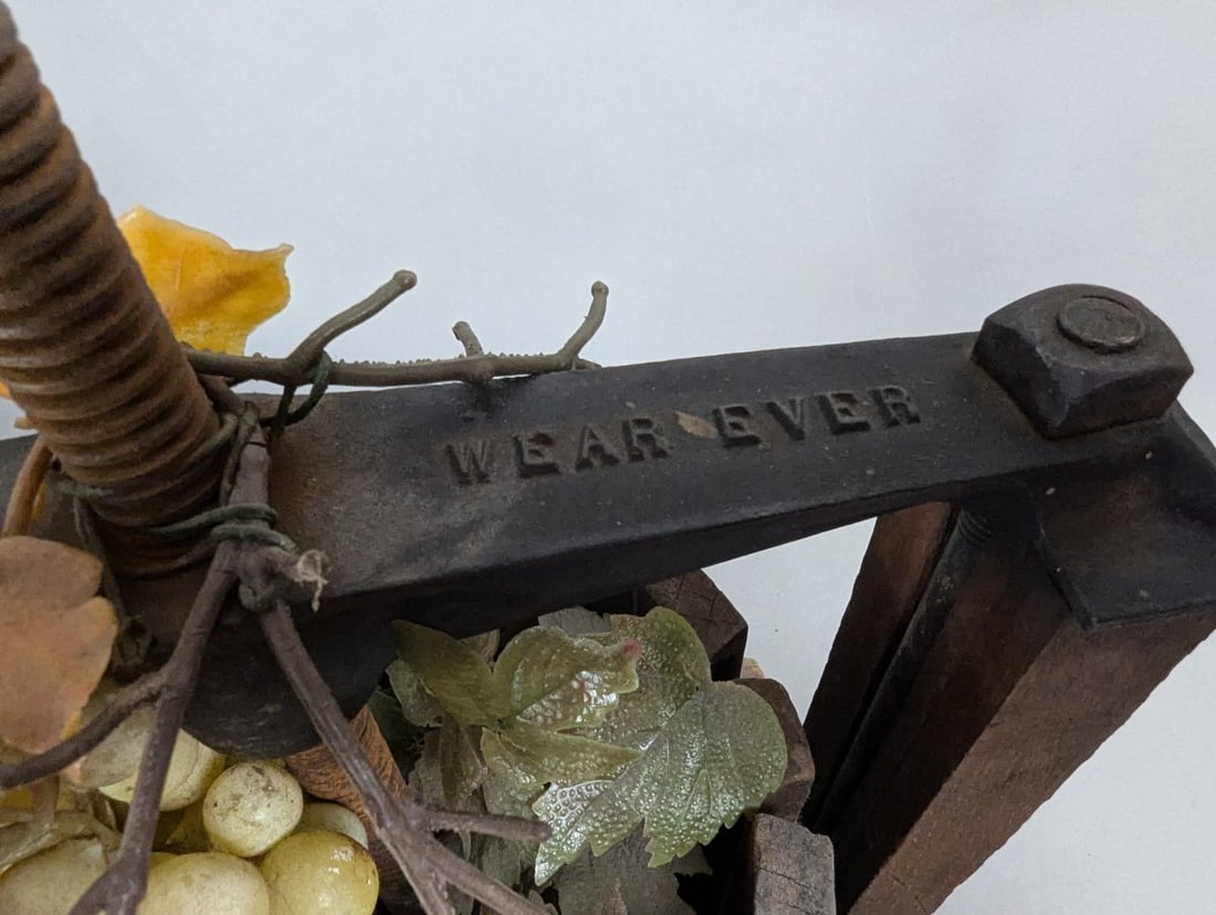 Antique Wear-Ever Grape Wine Press Charming Rustic Decor - 6