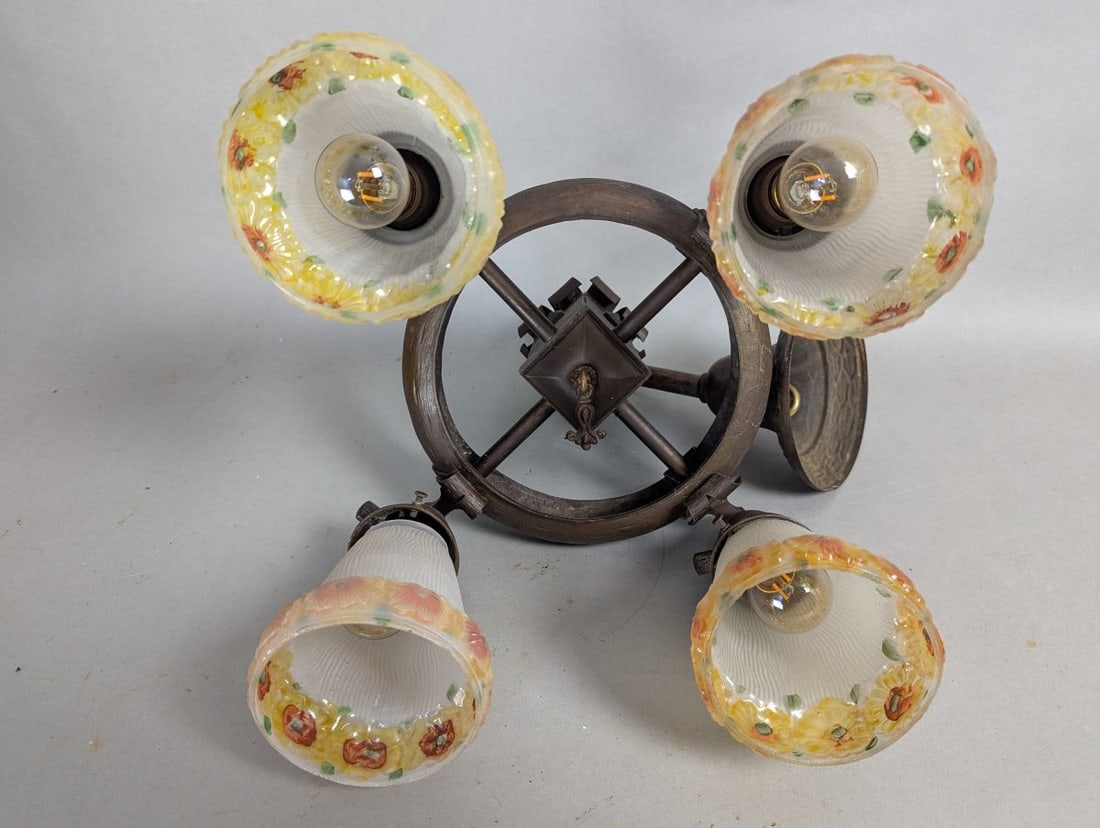 Arts and Crafts Antique Bronze Chandelier 4 Arms Working Condition - 7