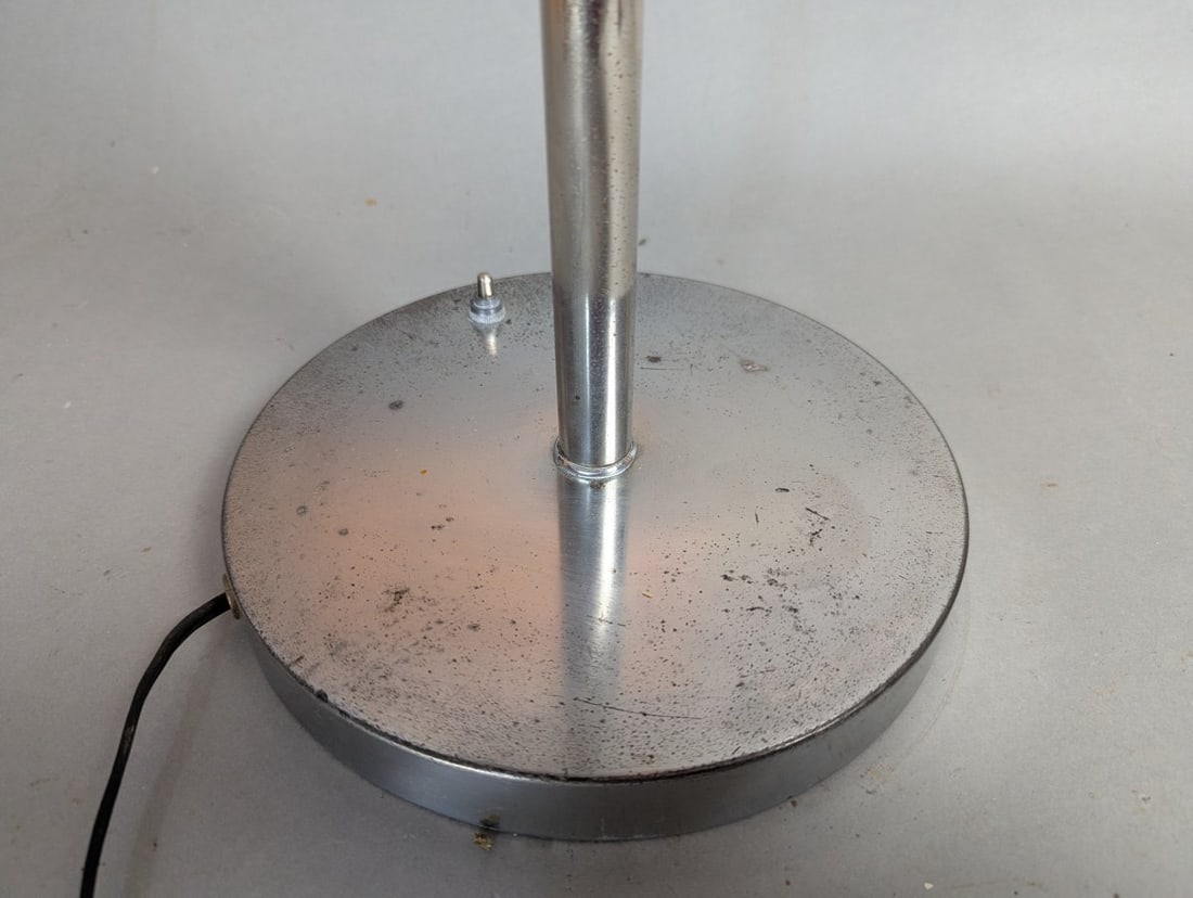 Vintage Chrome and Acrylic Table Lamp Mid Century Modern Lighting - 2