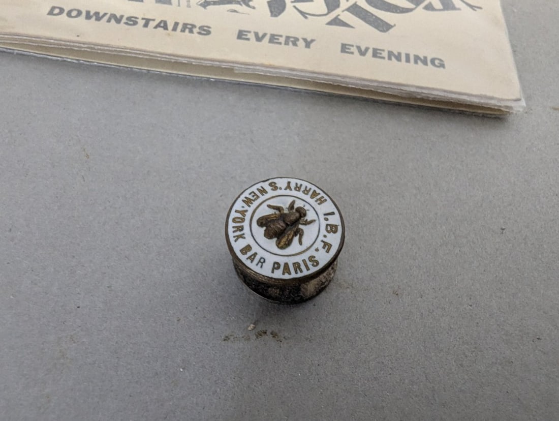 Rare International Bar Fly Memorabilia from Harry's New York Bar Paris - 2