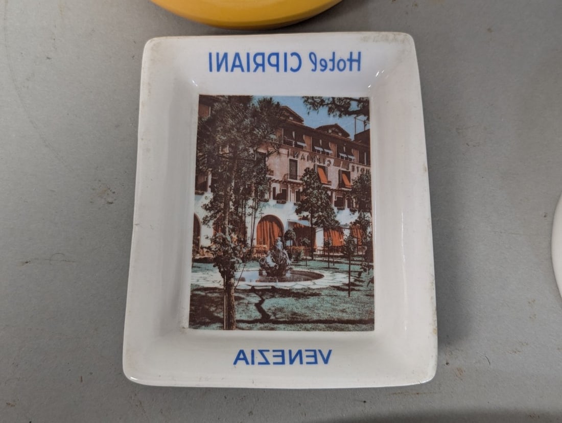 Lot of 5 Harry's Bar Venice and Cipriani Memorabilia Collection - 3