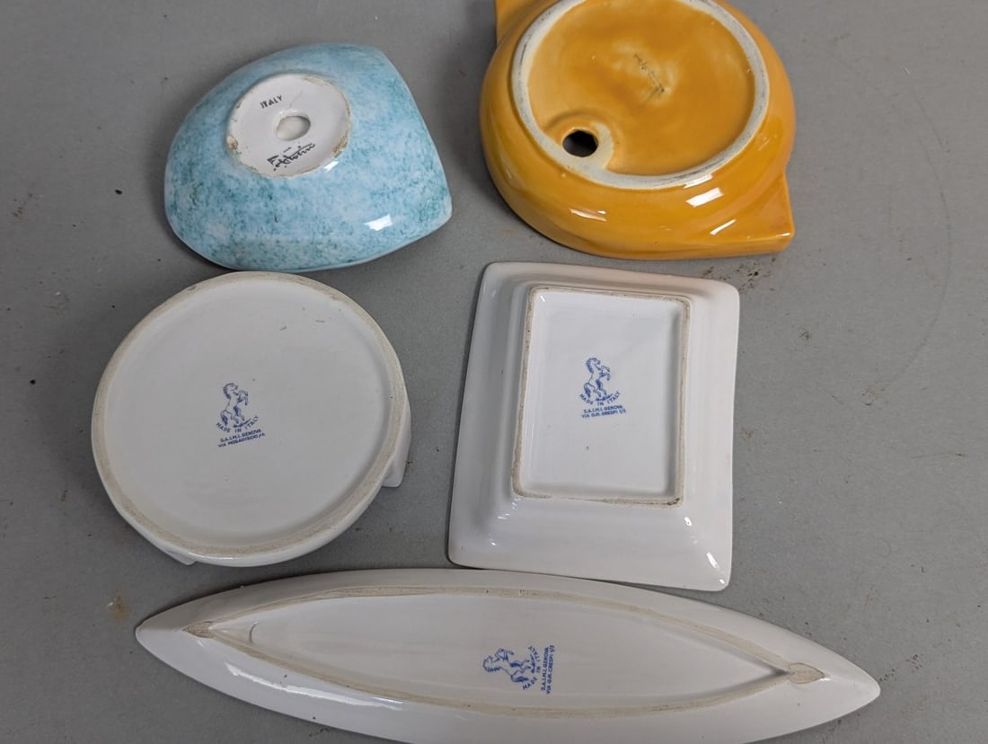 Lot of 5 Harry's Bar Venice and Cipriani Memorabilia Collection - 7