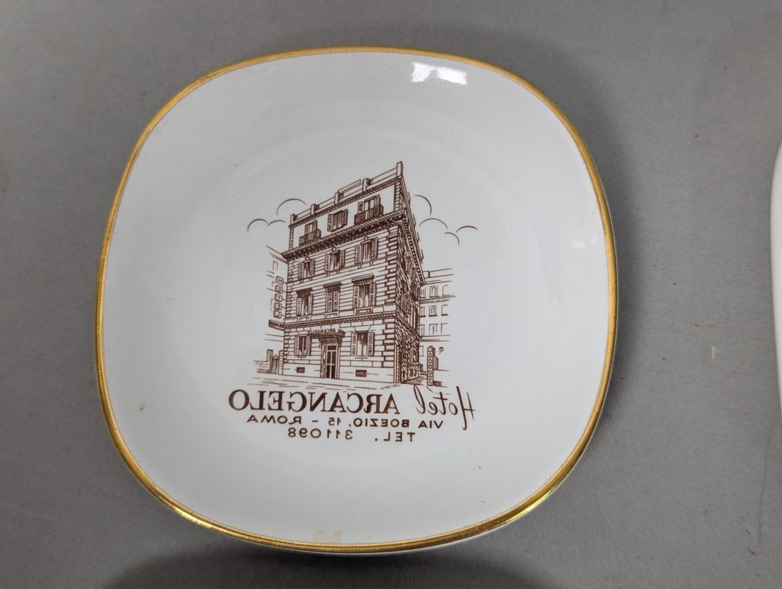 Collectible Lot of 10 Vintage Italian Hotel Ashtrays from the 1950s - 5