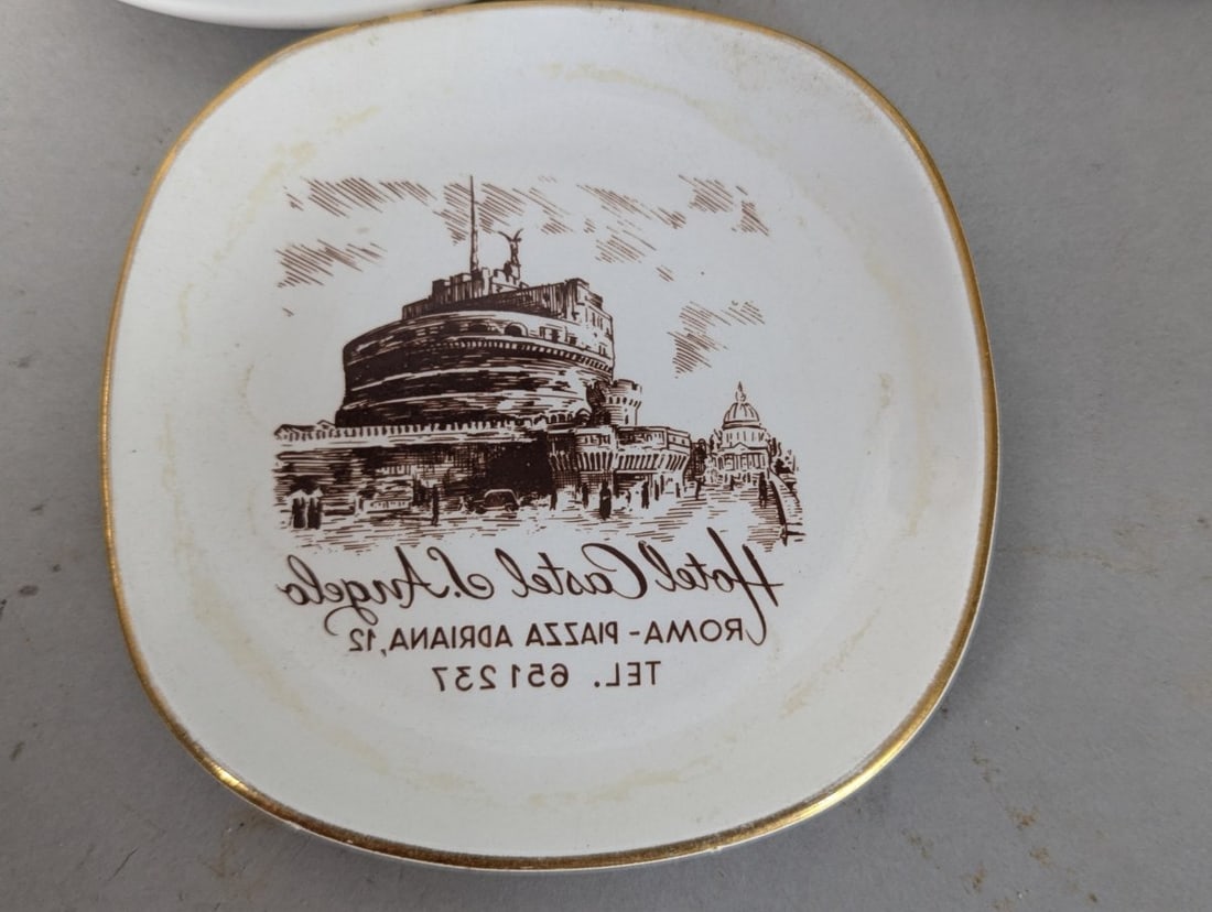 Collectible Lot of 10 Vintage Italian Hotel Ashtrays from the 1950s - 9