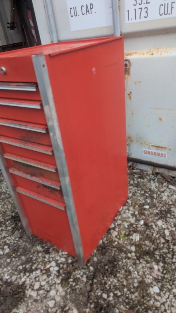 Vintage Snap-on KR-290 Tool Chest Red Cabinet with Keys - 3