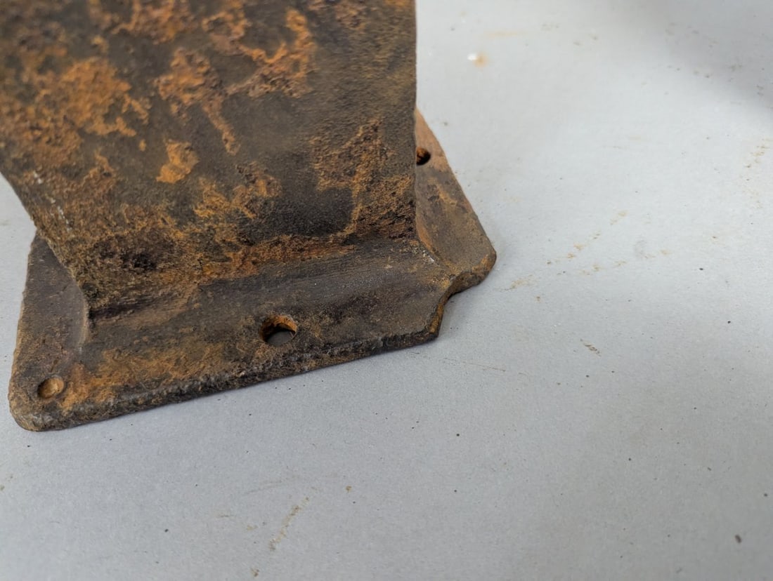 Set of 4 Victorian Cast Iron Newel Posts Architectural Salvage Garden Decor - 10