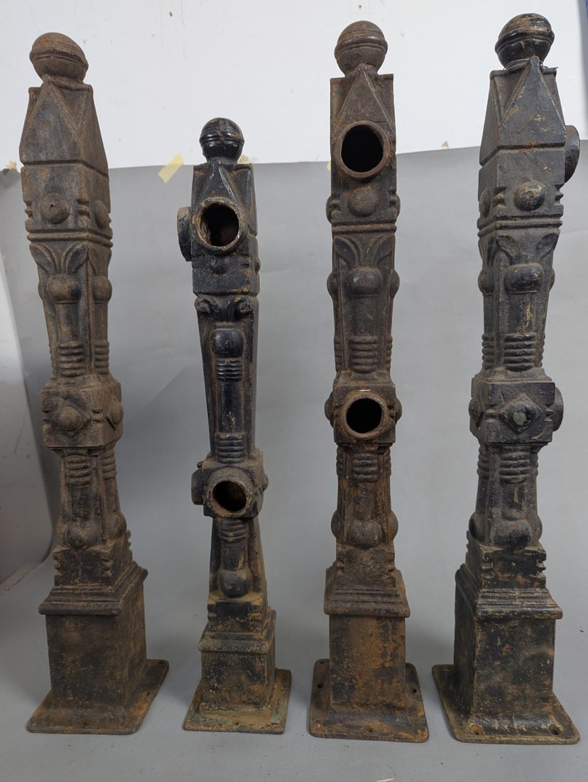 Set of 4 Victorian Cast Iron Newel Posts Architectural Salvage Garden Decor: **Important** Please read below description on how to avoid high shipping costs. This impressive set of four Victorian cast iron newel posts showcases beautiful craftsmanship, perfect for architectura