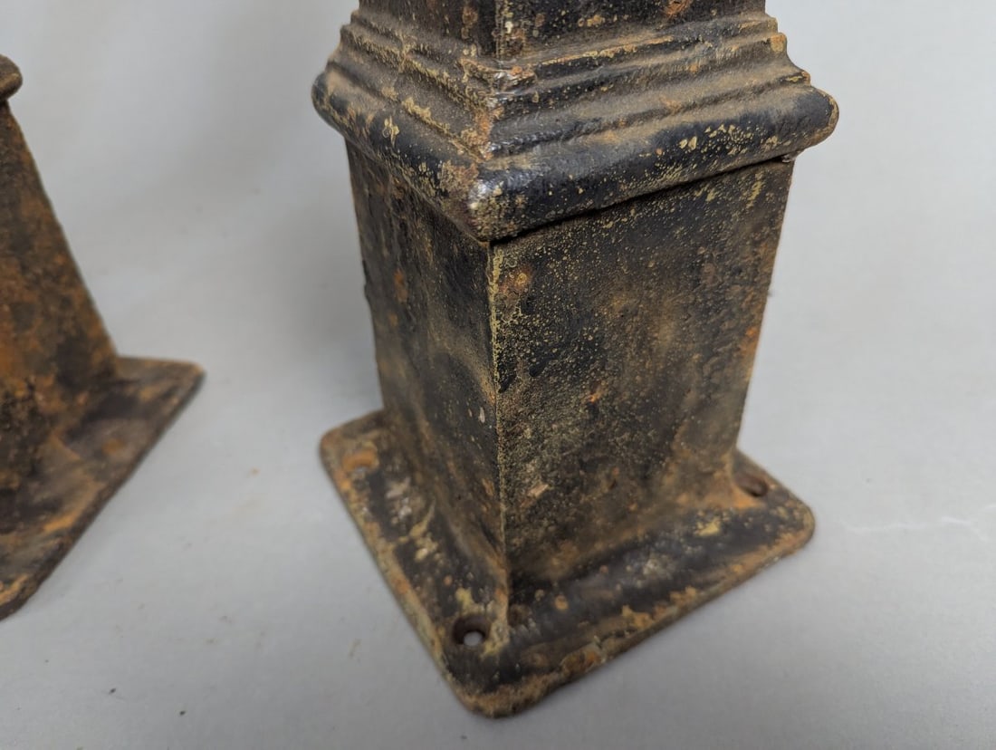 Set of 4 Victorian Cast Iron Newel Posts Architectural Salvage Garden Decor - 8