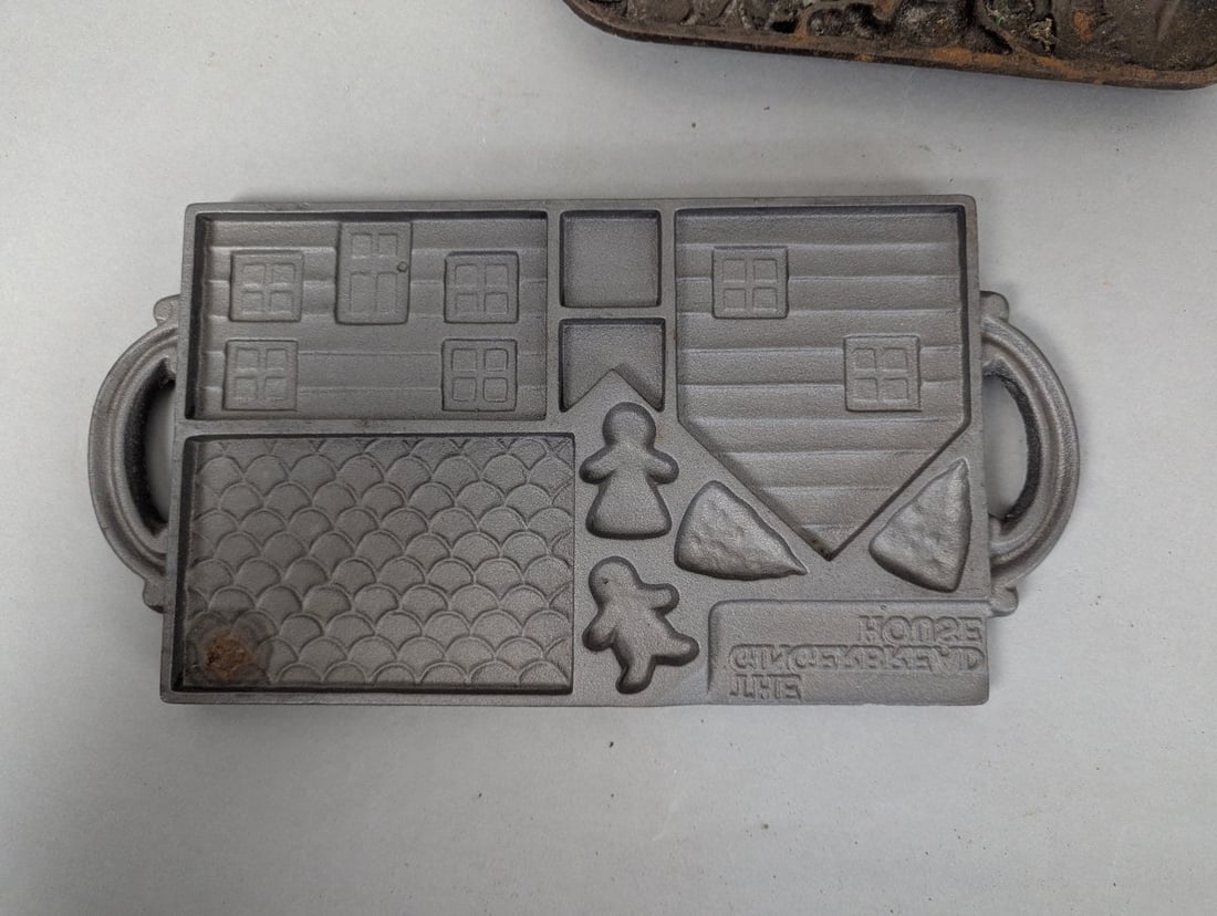 Collection of John Wright Vintage Cast Iron Baking Molds Themes - 3