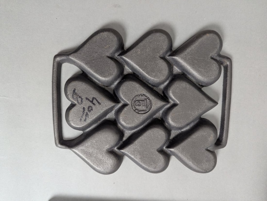 John Wright Cast Iron Baking Molds Set of Heart Bear Animal Gingerbread House - 7