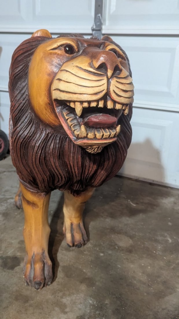 Antique Hand Painted Carousel Lion Figure with Matching Animals - 7