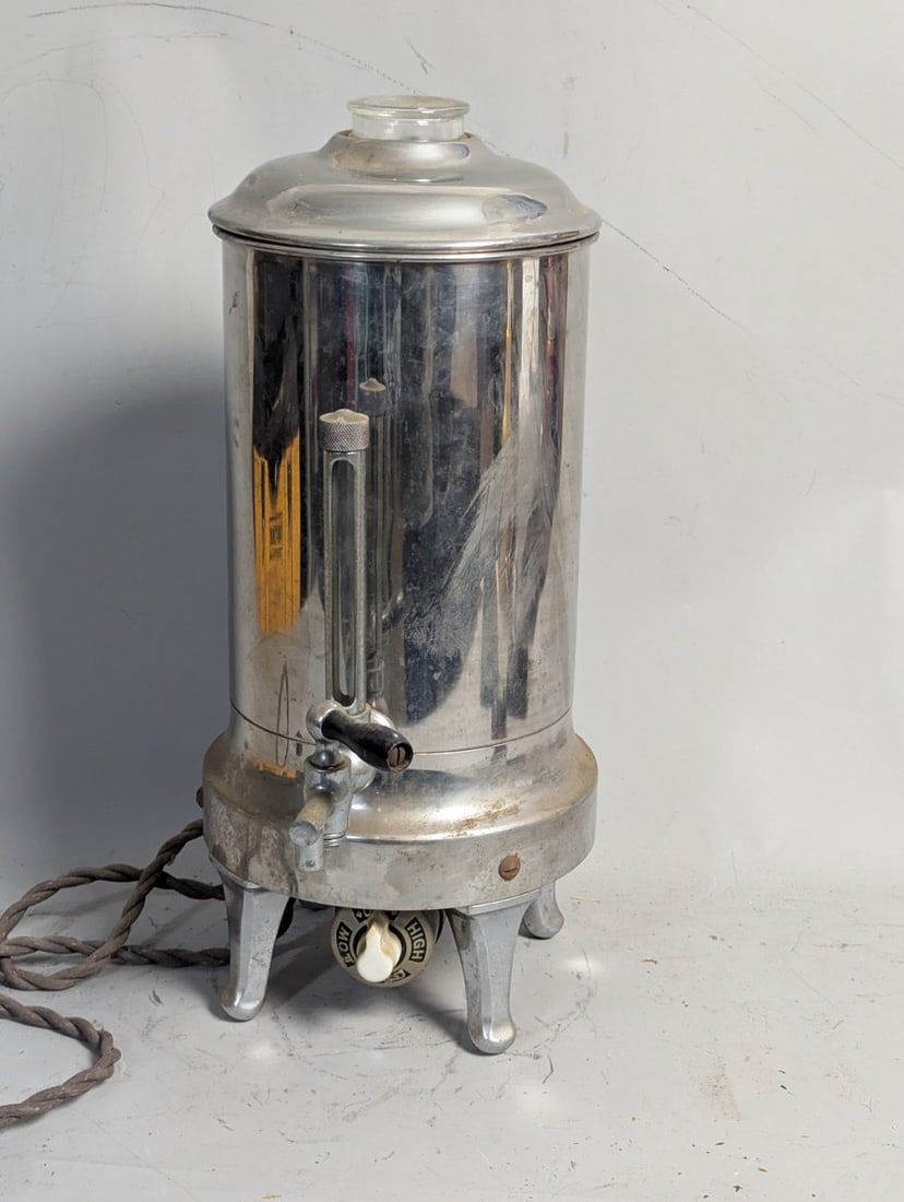 Vintage Edison Electric Art Deco Coffee Urn by GE in Working Condition: **Important** Please read below description on how to avoid high shipping costs. This Vintage Edison Electric Coffee Urn stands 20 high x 10 x 13 and is in working order, although it does need a thoro