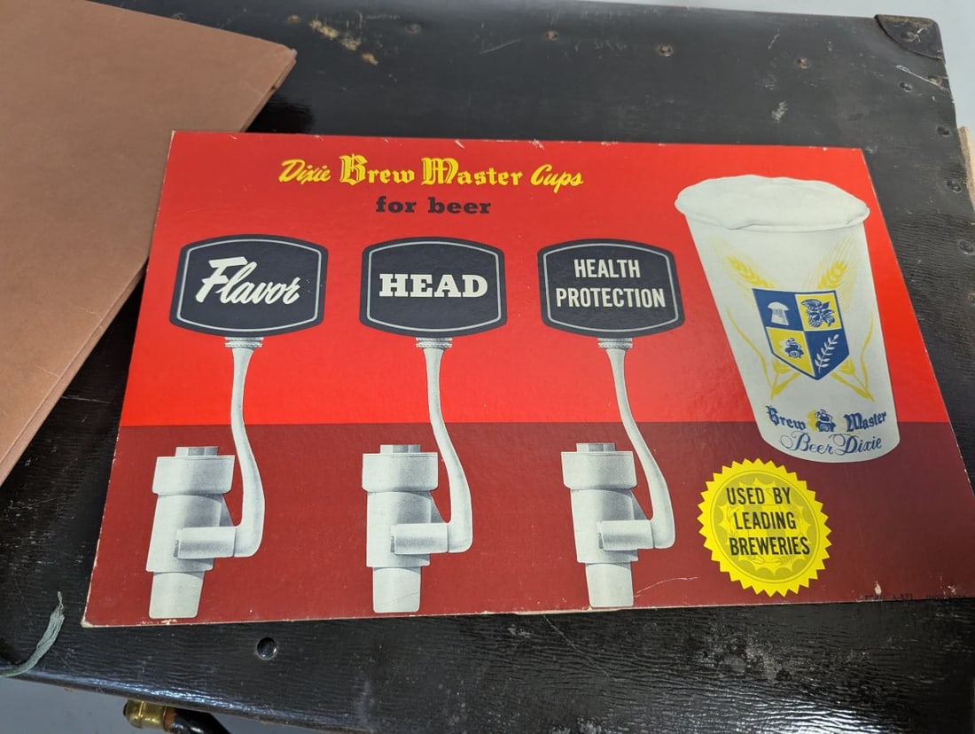 Antique Dixie Cups Salesman Sample Suitcase Unique Collectible - 9