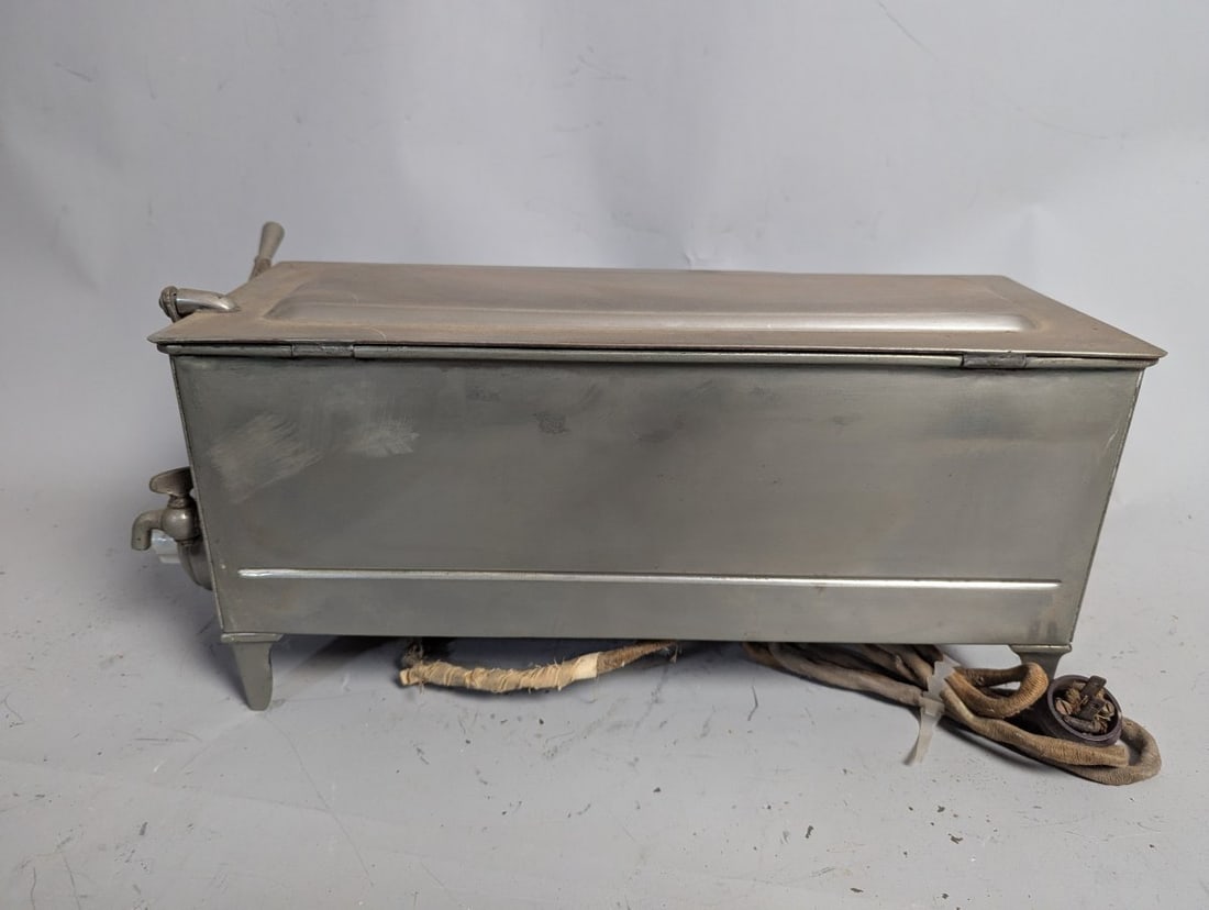 Vintage Electric Chafing Dish Ideal for Collectors and Restoration - 5