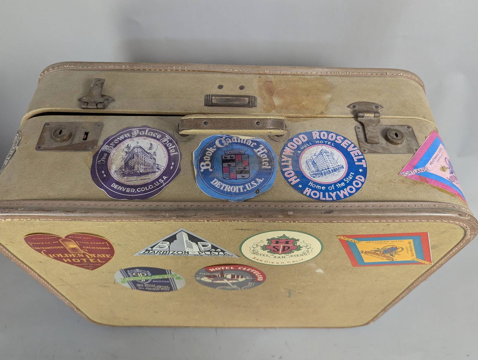 Vintage Travel Suitcase with Hotel Stickers - 4