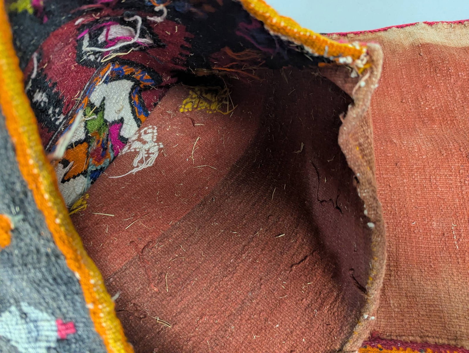 Handwoven Turkish Wool Kilim Rug with Geometric Patterns - 7