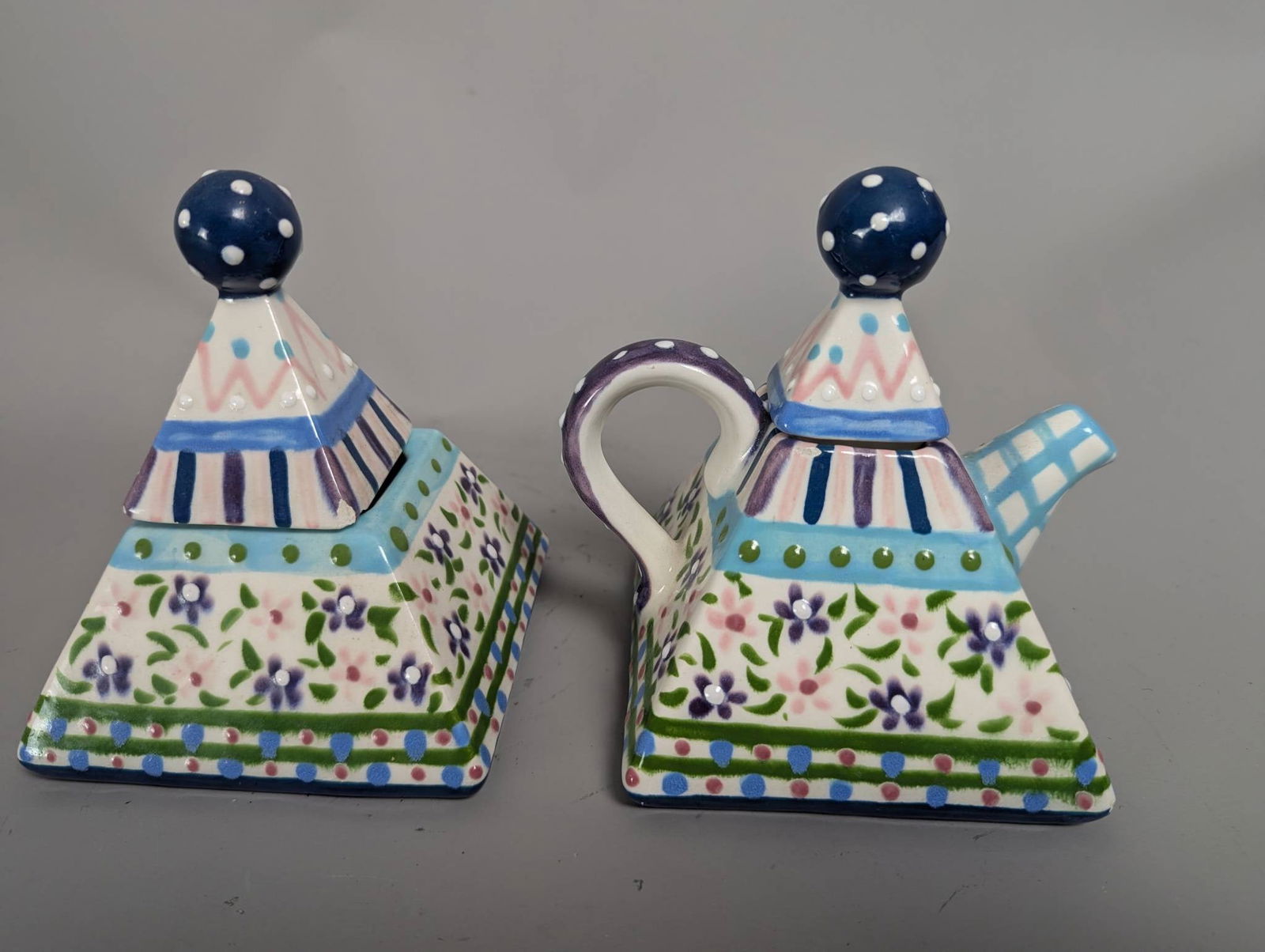 Hand-Painted Ceramic Pyramid-Shaped Teapot and Sugar Jar Jad-6-2000: **Important** Please read below description on how to avoid high shipping costs. A hand-painted ceramic matching set of a teapot and sugar jar featuring a pyramid-shaped design. Both pieces are