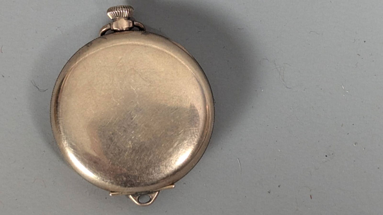 Elgin Gold Filled Pocket Watch with Blue Numerals and Open-Face Design - 2