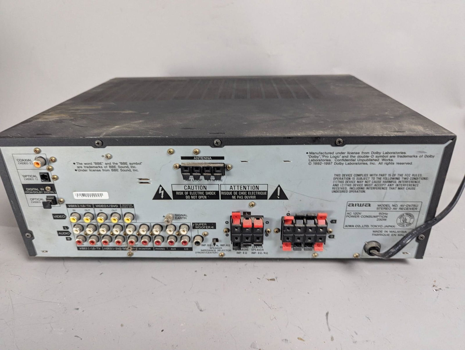 Aiwa AV DV75U Stereo AV Receiver with Dolby Digital - 8