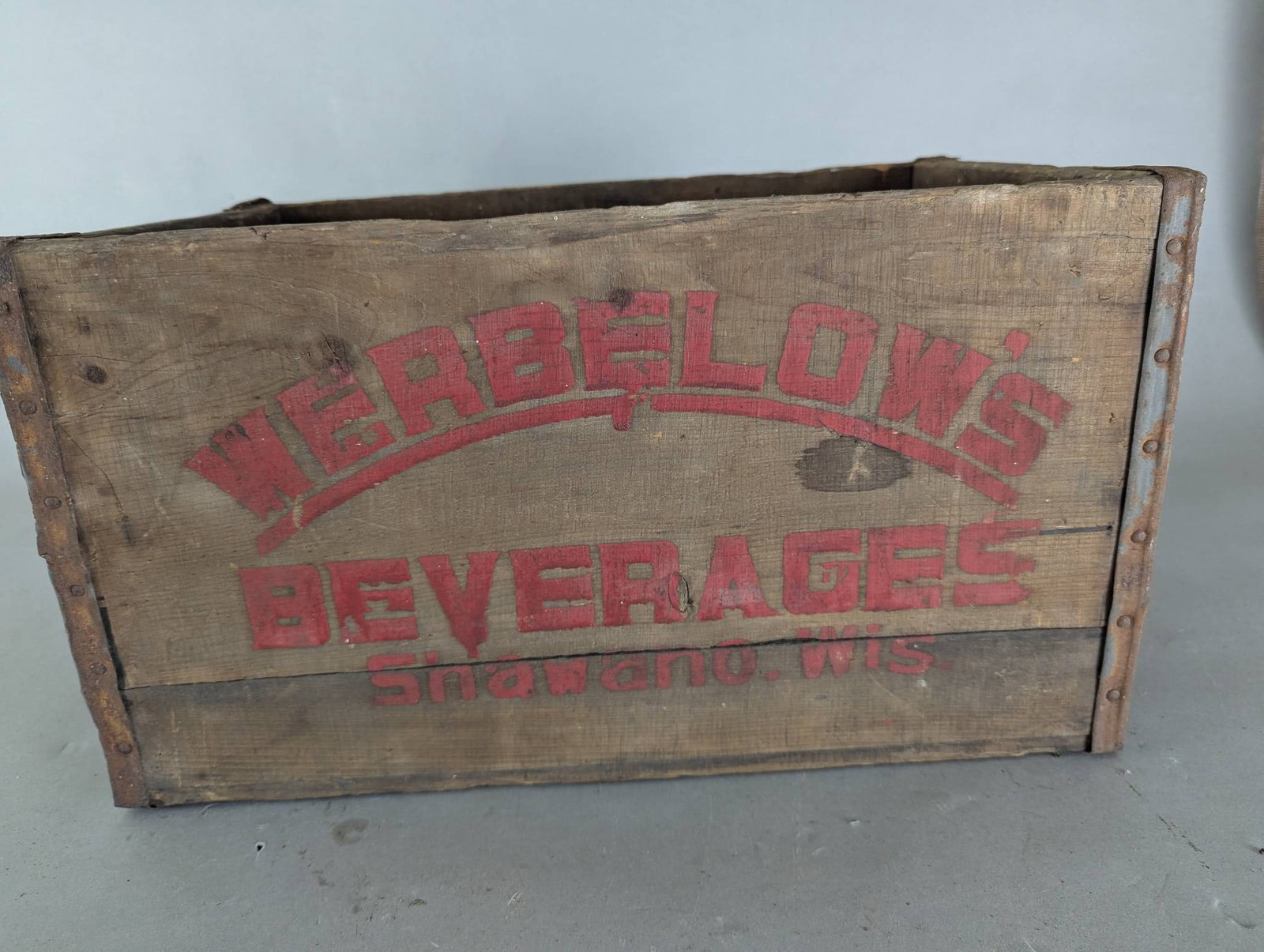 Webelows Beverages Shawano WI Wooden Crate with Handles - 4
