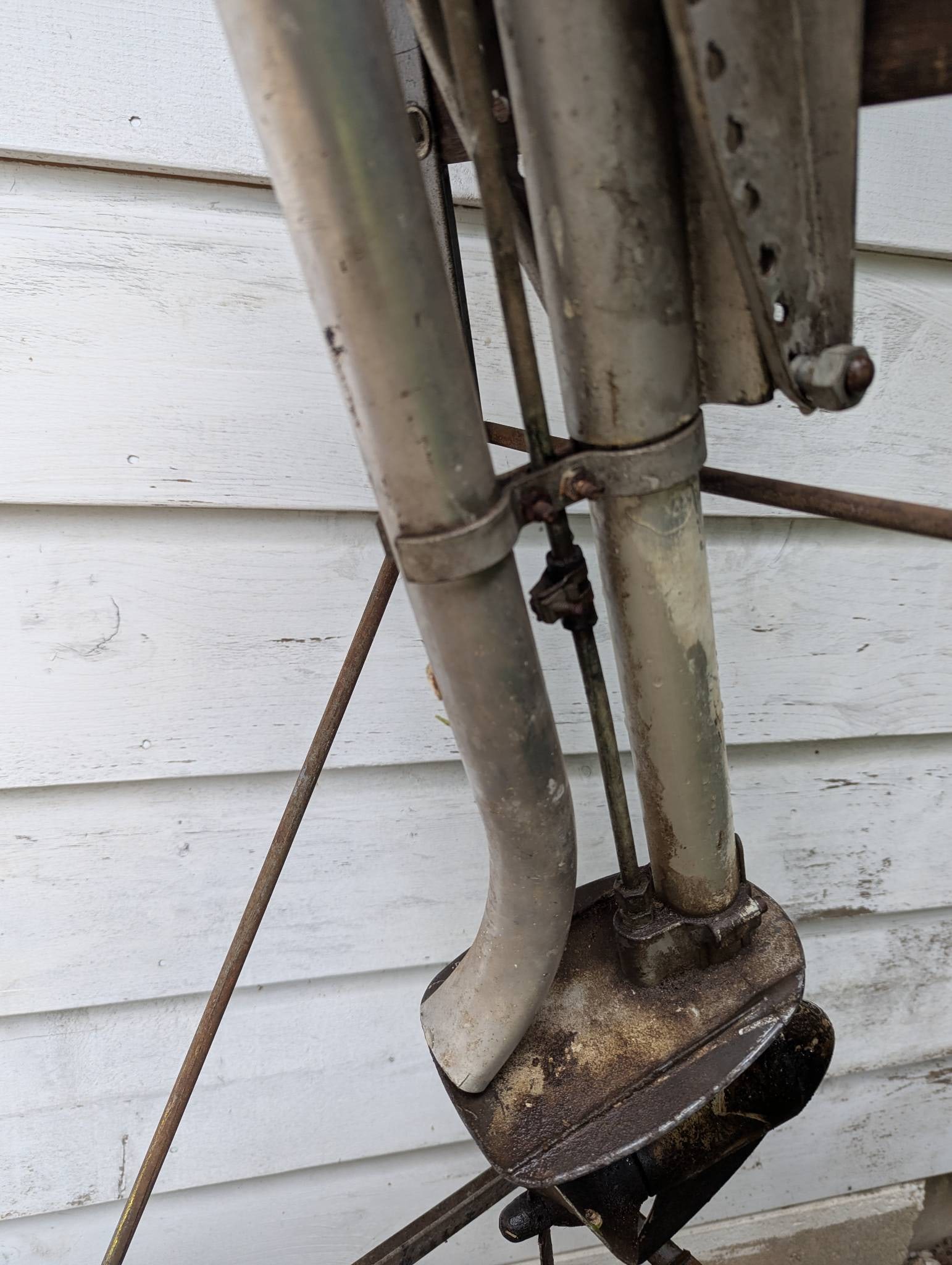 1941 Sears Roebuck 3.6 HP Outboard Motor - 8