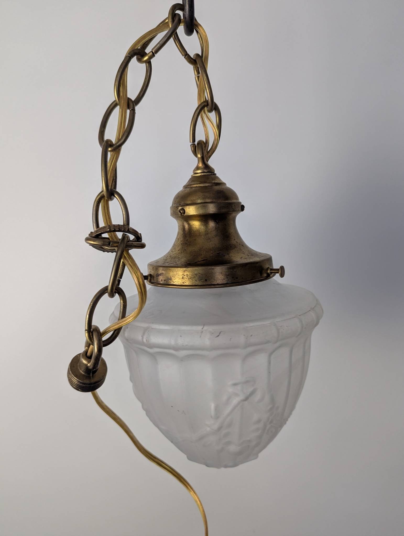 Vintage Frosted Glass Pendant Light with Brass Chain and Fitter: **Important** Please read below description on how to avoid high shipping costs. A vintage frosted glass pendant light featuring an "acorn" or "beehive" style shade with Victorian or Neoclassical