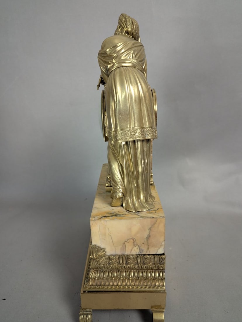 19th Century French Gilt Metal and Marble Figural Mantel Clock Decorative Timepiece - 5