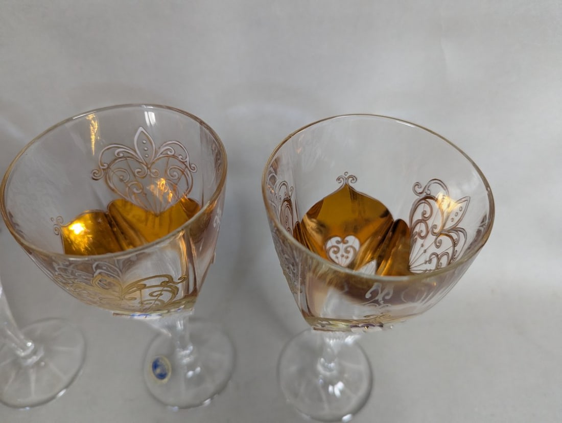 Bohemia Crystal Hand-Painted Enamel Wine Glasses Set of 4 Stunning Artistry - 3