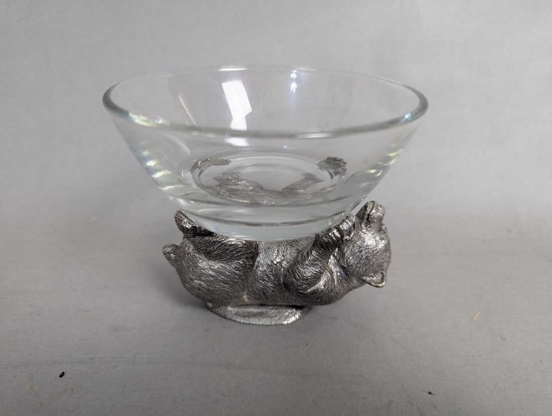 Van Haute Belgian .950 Silver Bear Candy Dish with Glass Bowl Collectible Decor: **Important** Please read below description on how to avoid high shipping costs. Elevate your collection with this exquisite Van Haute Belgian .950 silver bear candy dish, featuring a whimsical bear