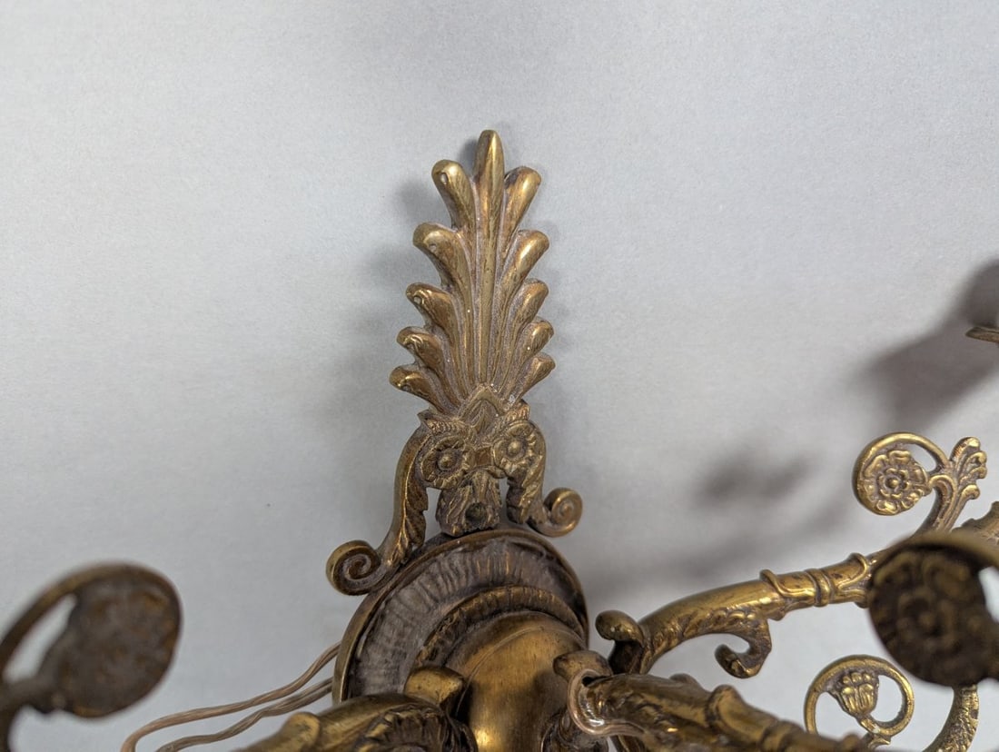 Vintage Rococo Revival Three-Arm Wall Sconce Ornate Antique Lighting Collector's Piece - 5
