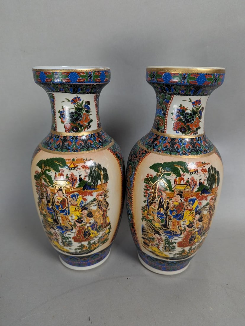 Exquisite Pair of Chinese Export Satsuma Style Porcelain Vases Decorative Art - 5