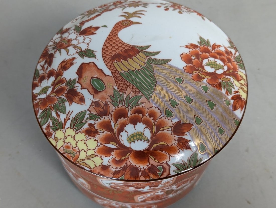 Kozan-gama Japanese Porcelain 3-Tier Jubako Stacking Box Peacock Peony Motif - 2