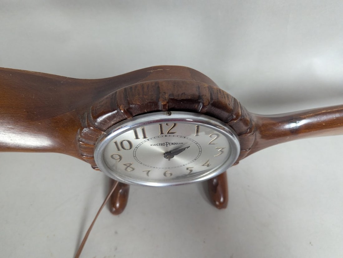 Vintage Howard Mfg. Co. Electro Pendulum Propeller Clock Art Deco Aviation Decor - 5