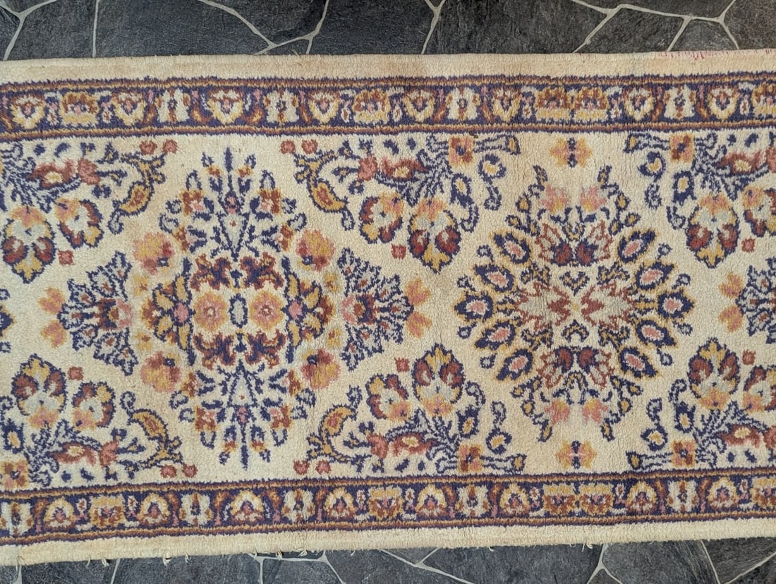 Persian-Style Floral Medallion Runner Rug for Hallways Traditional Design - 3