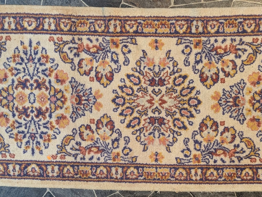Persian-Style Floral Medallion Runner Rug for Hallways Traditional Design - 5