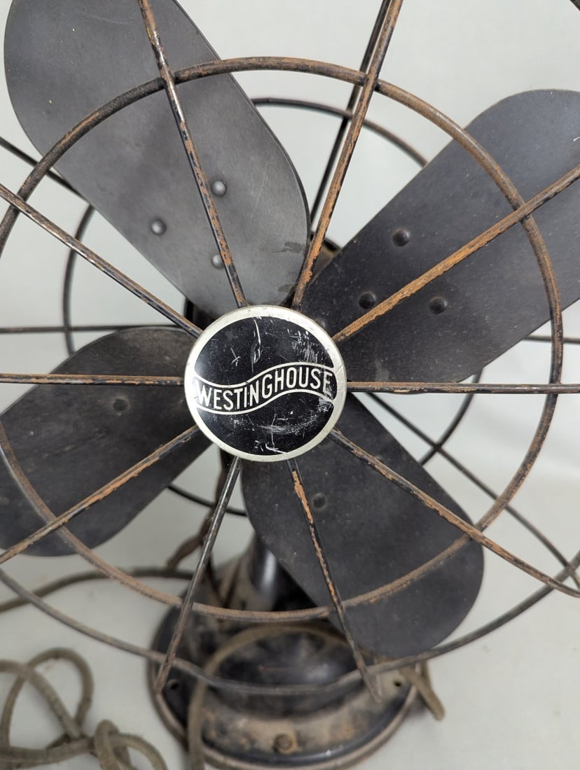 Vintage Westinghouse 12-Inch Oscillating Desk Fan Retro Home Decor Collectible - 5
