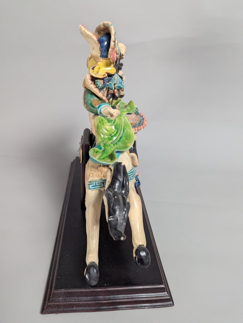Chinese Sancai-Style Glazed Ceramic Warrior on Horseback Figurine Sculpture - 7