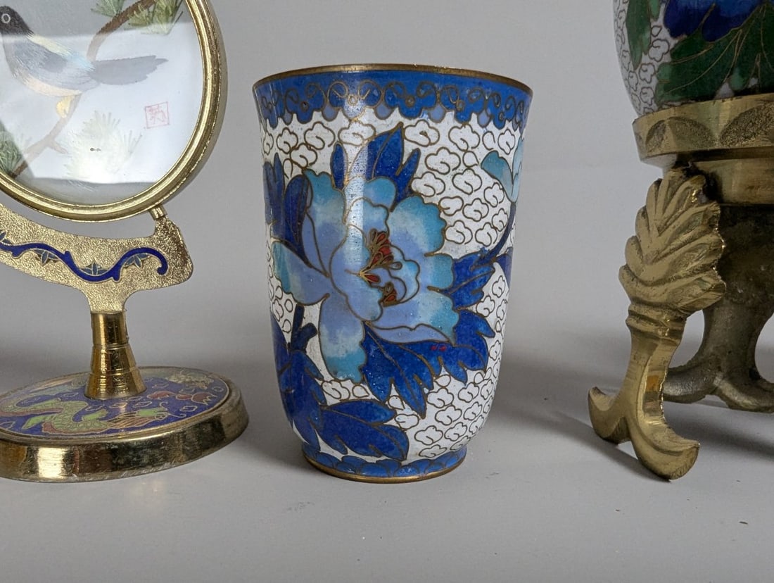 Vintage Chinese Cloisonne Urn by Jingfa 6 High Decorative Art Piece - 4