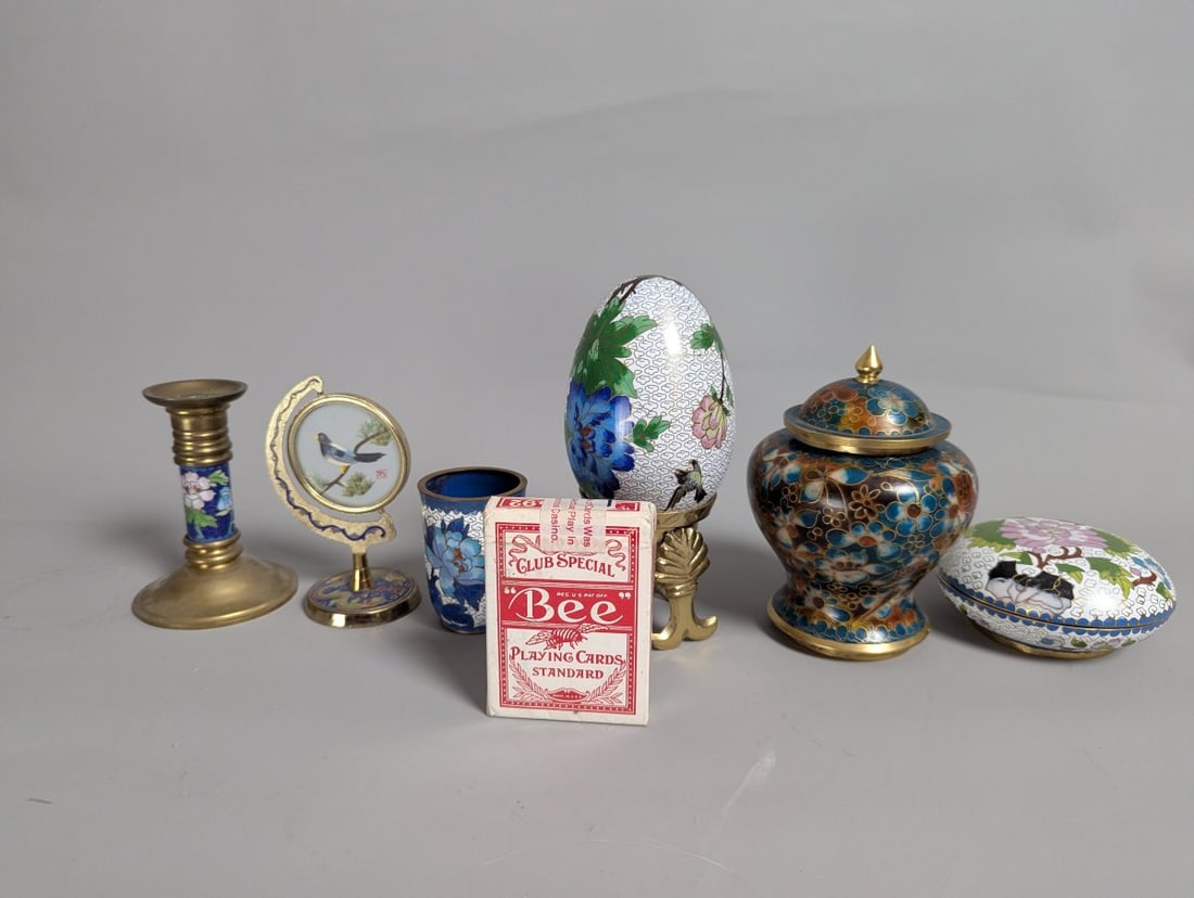 Vintage Chinese Cloisonne Urn by Jingfa 6 High Decorative Art Piece - 8