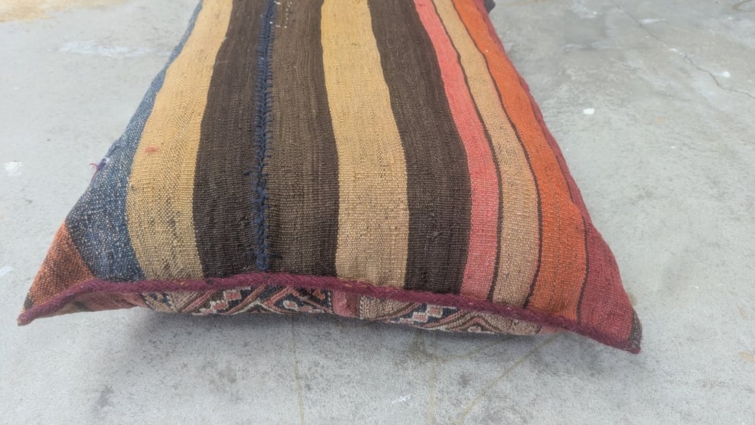Vintage Caucasian Soumak Flat-Weave Pillow by Unknown Tribal Weaver c.1940 Decorative Textile - 7