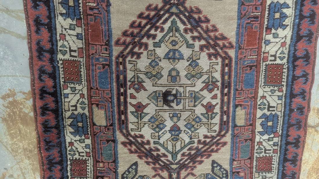 Antique Persian Serab Runner Rug with Camel Hair, Elegant Design, 1900 - 3