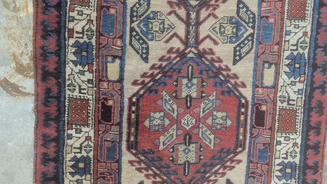 Antique Persian Serab Runner Rug with Camel Hair, Elegant Design, 1900 - 4