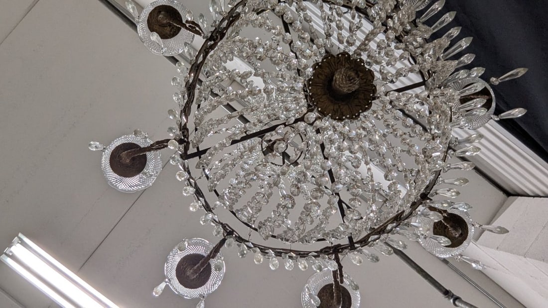 Beautiful Vintage French Empire Style Brass and Crystal Chandelier Statement Piece - 7